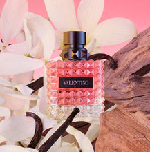Load image into Gallery viewer, Mini Donna Born in Roma &amp; Donna Born in Roma Intense Perfume Set