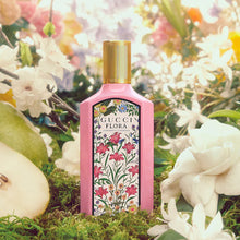 Load image into Gallery viewer, Flora Gorgeous Gardenia Eau de Parfum