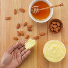 Load image into Gallery viewer, Creme de Corps Soy Milk &amp; Honey Whipped Body Butter