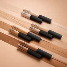 Load image into Gallery viewer, Radiant Creamy Concealer